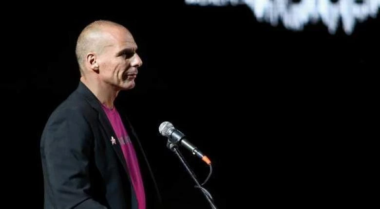 Βαρουφάκης: H «αριστερή» κυβέρνηση εκδίδει χίλιες χρυσές βίζες Σένγκεν για λούμπεν ολιγάρχες για αγορές airbnb